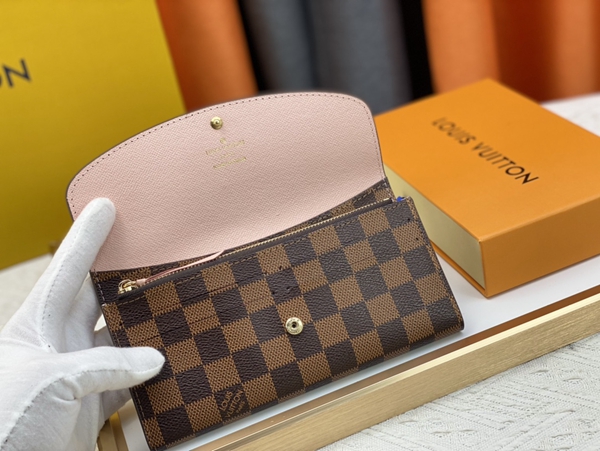 LVコピーウォレット内部構造